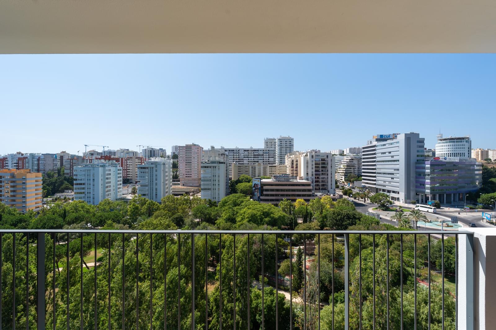 Apartamento T4 com piscina, Miraflores, Oeiras - Imagem 17