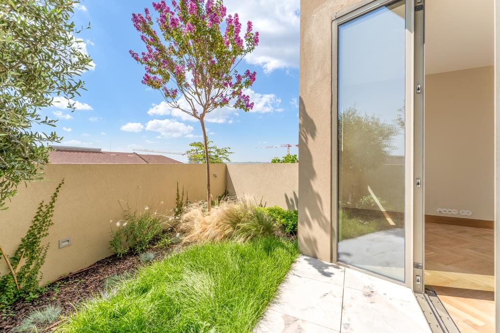 3 Bedroom Apartment with parking, São Vicente, Lisboa 277668972