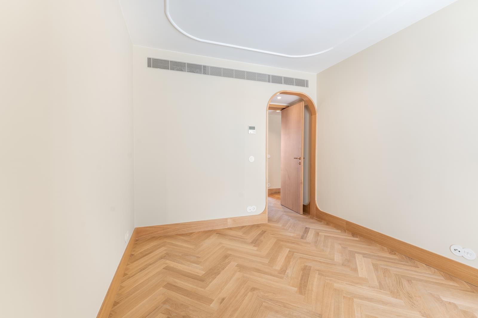 Apartamento T3 com estacionamento, São Vicente, Lisboa - Imagem 18
