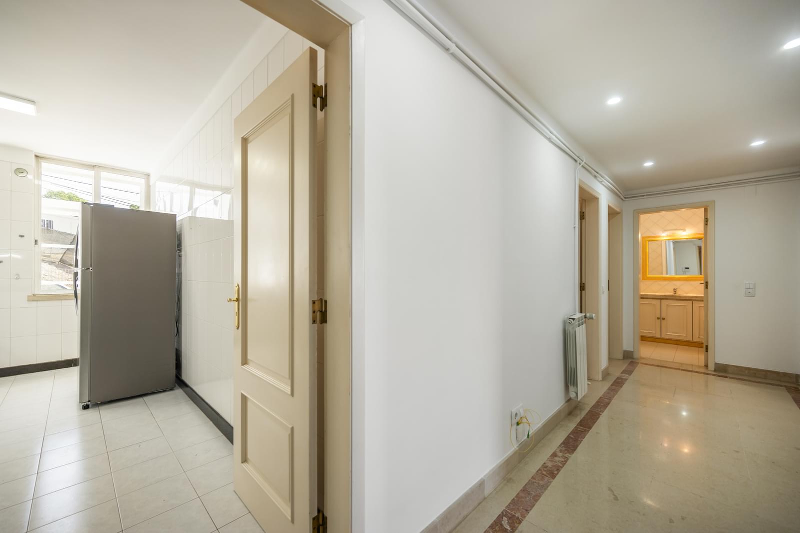 Apartamento T3 com piscina, Cascais - Imagem 9