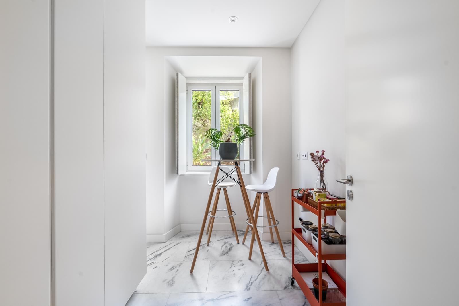 Duplex T2 com varanda, Campolide, Lisboa - Imagem 14