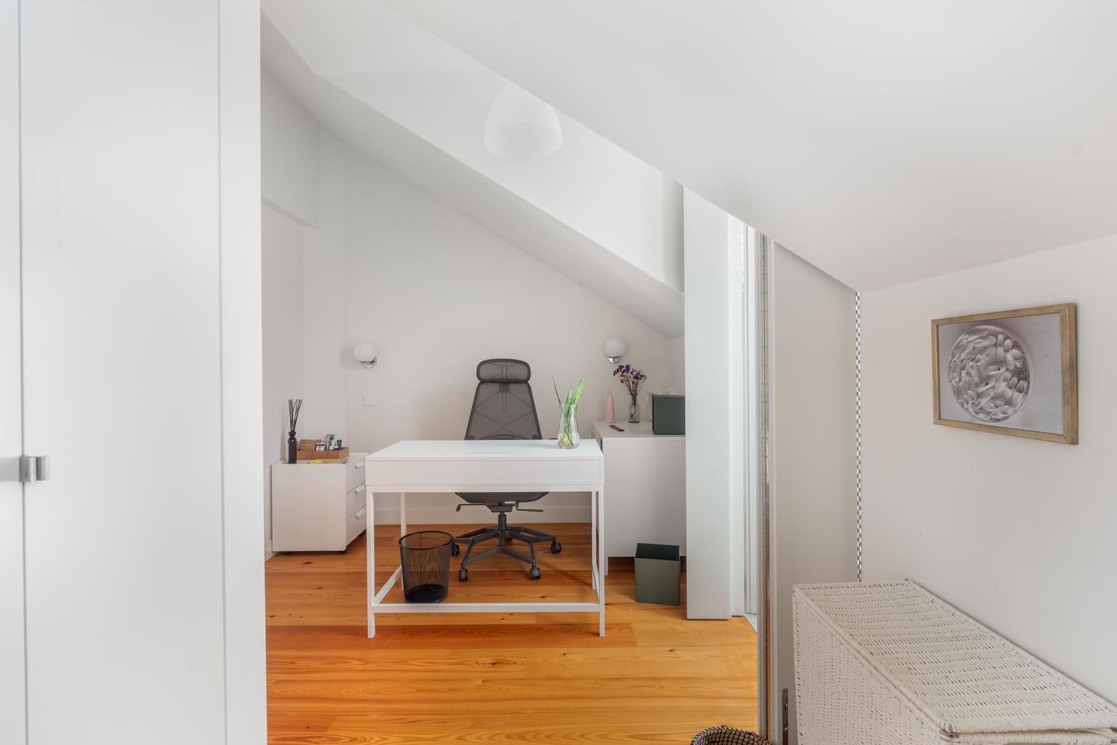 Duplex T2 com varanda, Campolide, Lisboa - Imagem 21