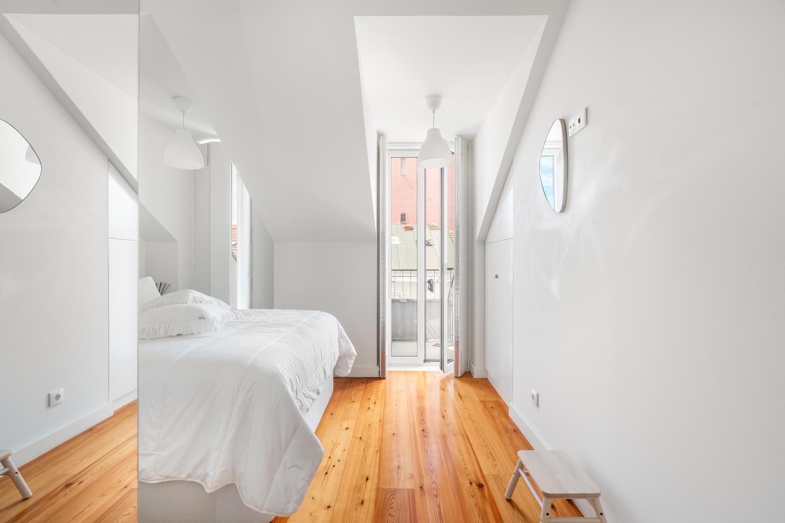Duplex T2 com varanda, Campolide, Lisboa - Imagem 22
