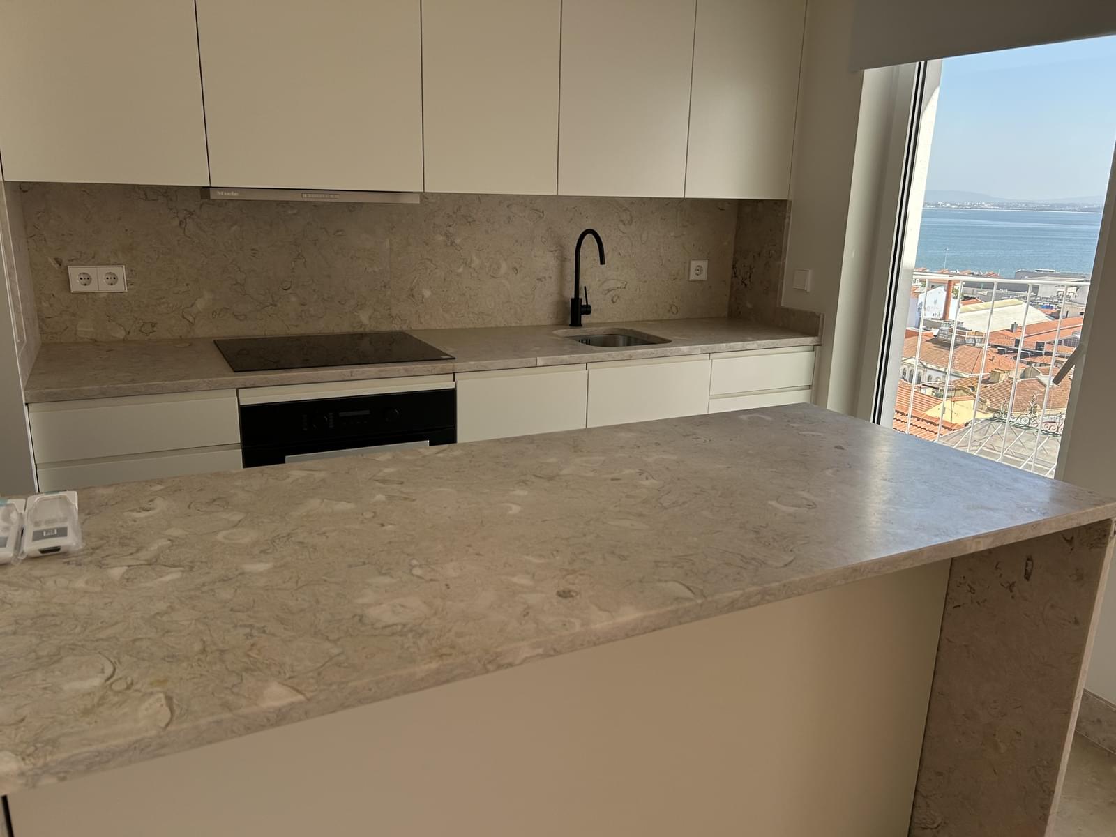 Apartamento T2 com vista, Chiado, Lisboa - Imagem 15