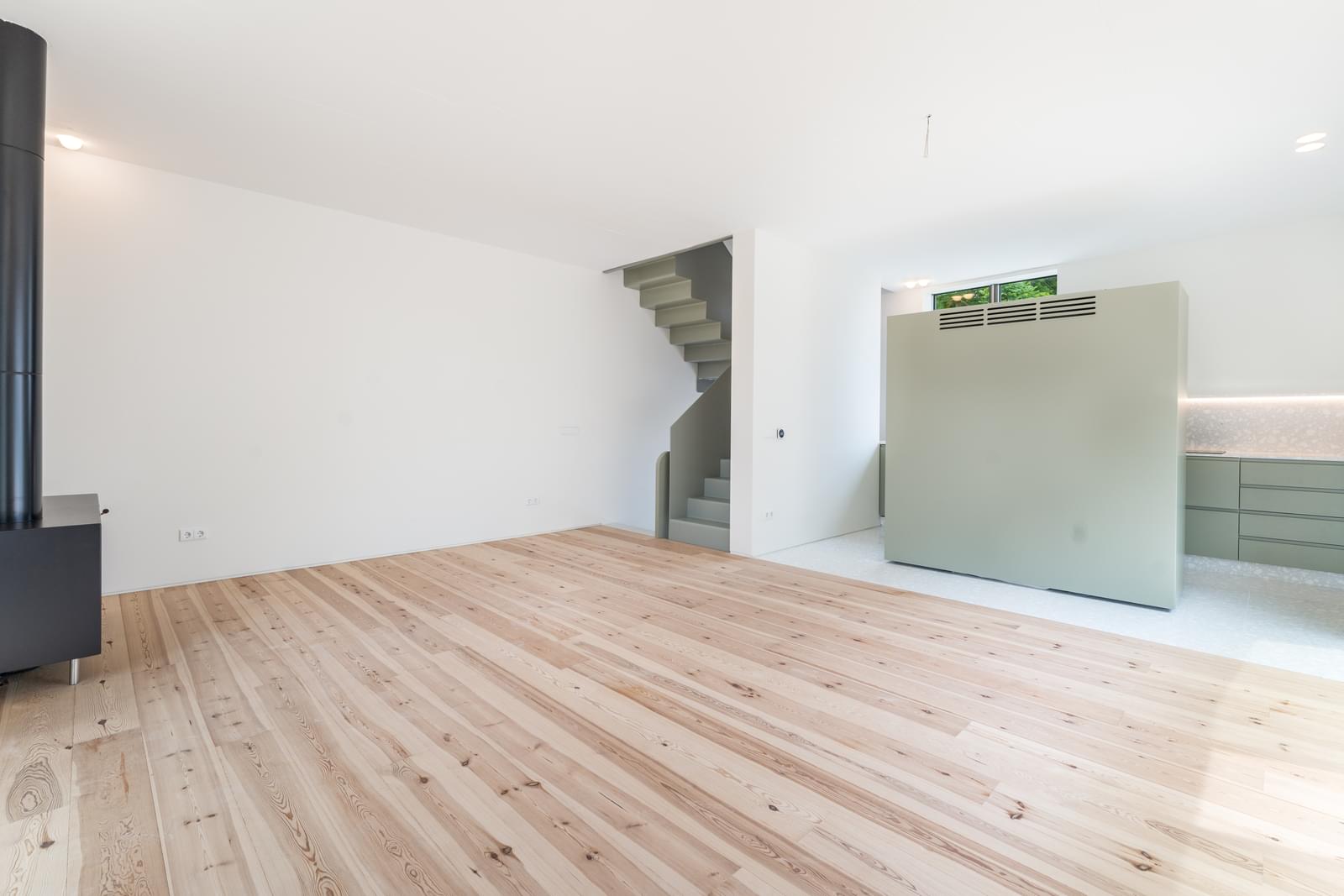 Moradia T3 + 1 com piscina, Cascais - Imagem 2