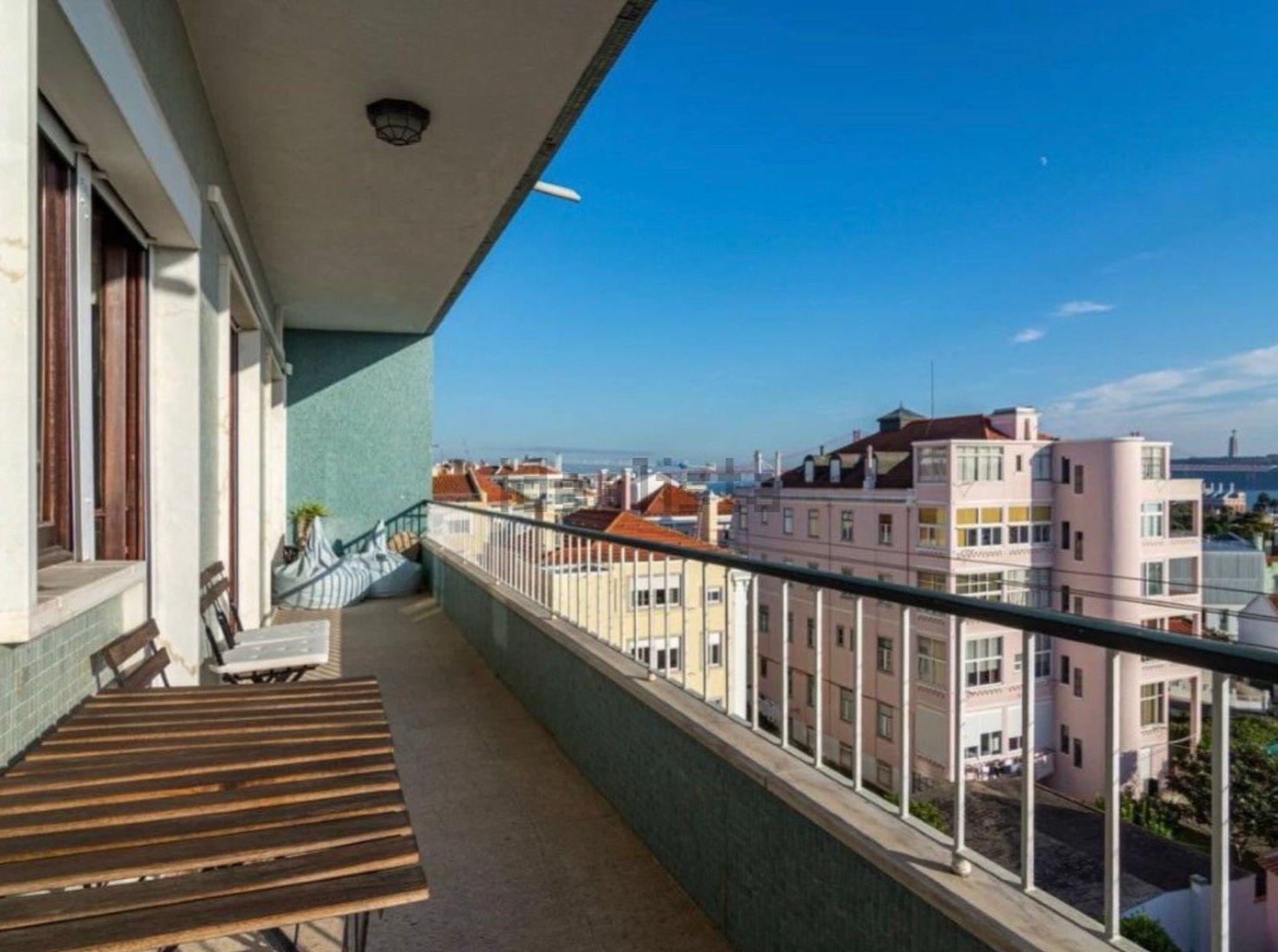 Apartamento T2 com varanda, Belém, Lisboa - Imagem 4