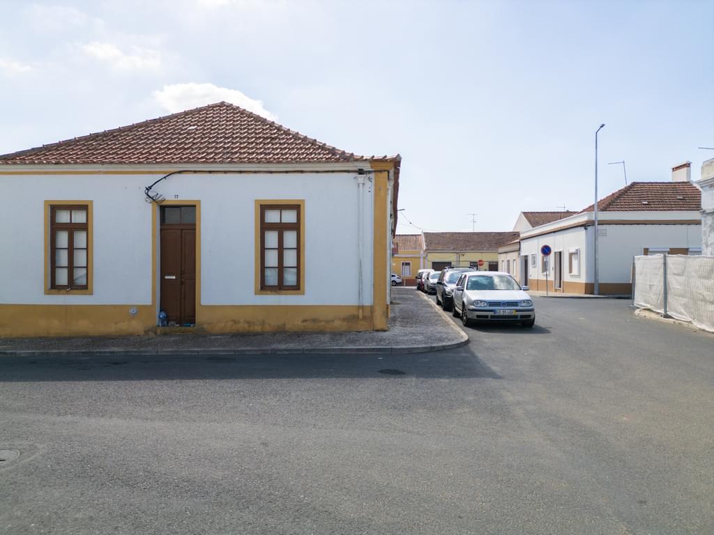 Warehouse, Grandola 2574358828