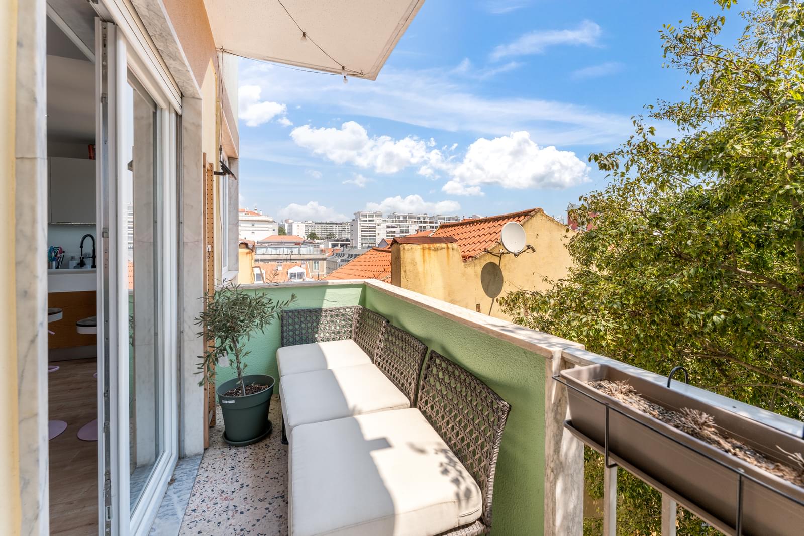 Apartamento T2 com varanda, Campo de Ourique, Lisboa - Imagem 13