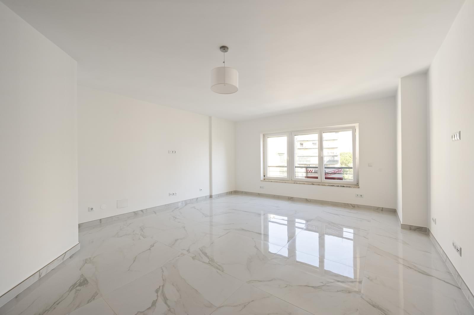 Apartamento T2 com estacionamento, Pampilheira, Cascais - Imagem 4