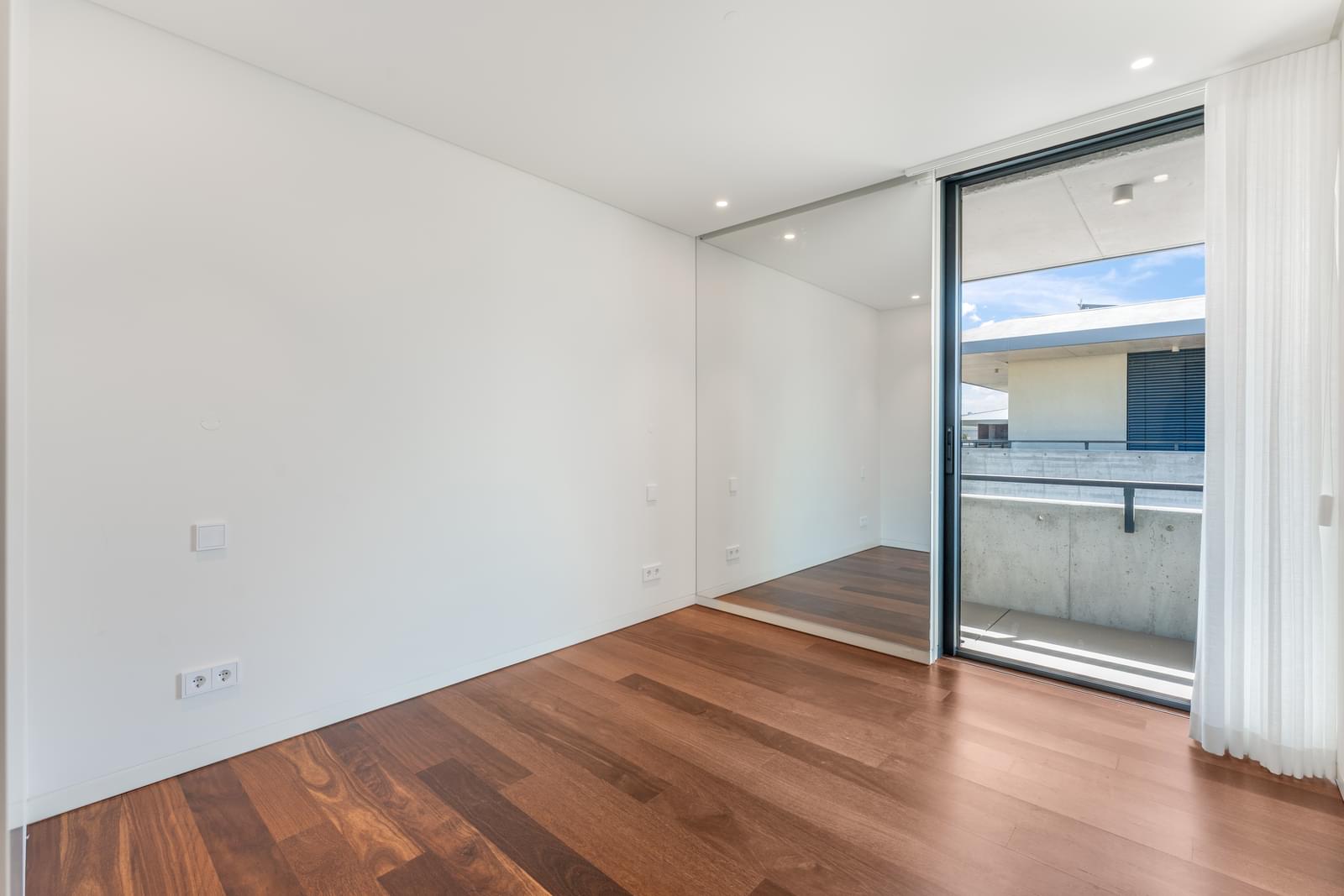 Moradia Geminada T3 com piscina, Areia, Cascais - Imagem 25