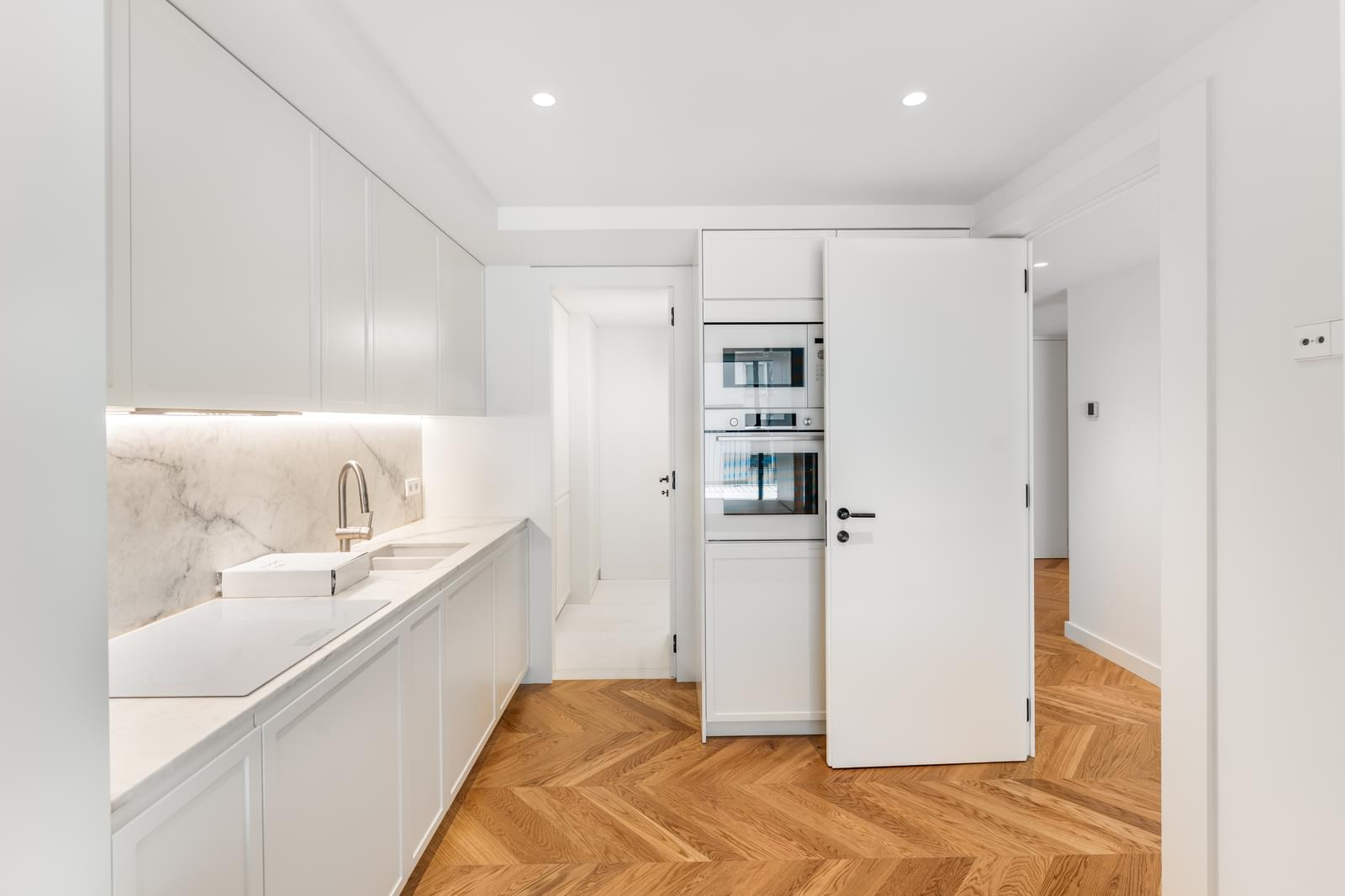 Apartamento T1 com estacionamento, Saldanha, Lisboa - Imagem 8