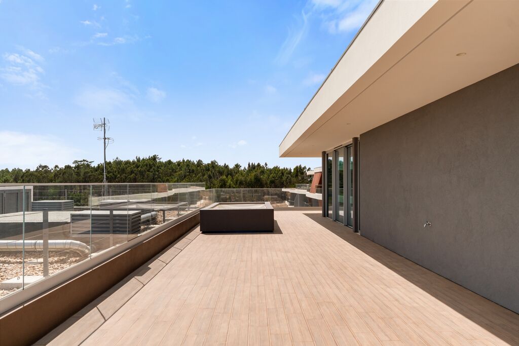 4 Bedroom Penthouse with swimming pool, Belas Clube de Campo, Sintra