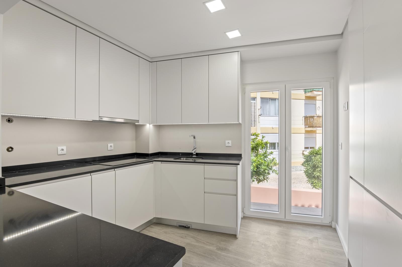 Apartamento T3 com vista, Parede, Cascais - Imagem 10
