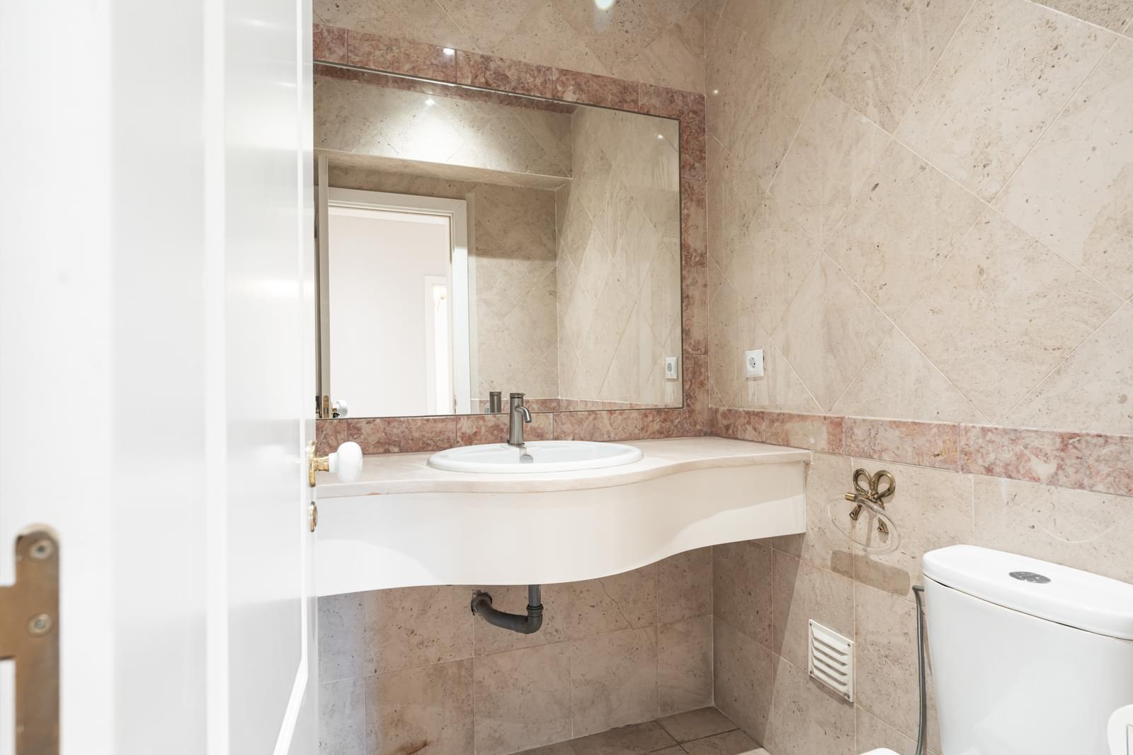 Apartamento T3 com piscina, Quinta da Beloura, Sintra - Imagem 13