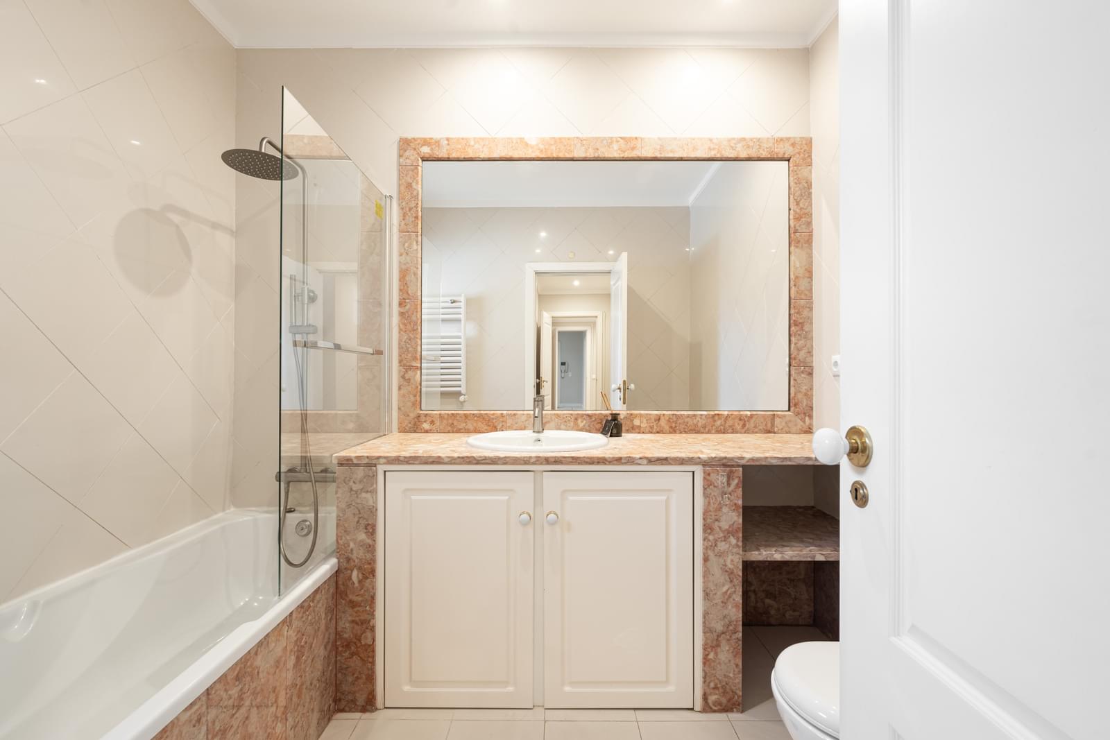 Apartamento T3 com piscina, Quinta da Beloura, Sintra - Imagem 14