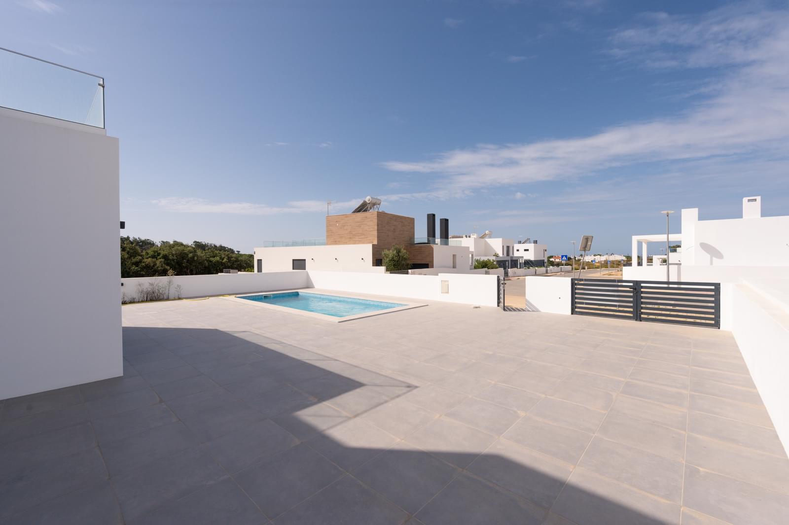 3 Bedroom Villa/Townhouse's Image 34