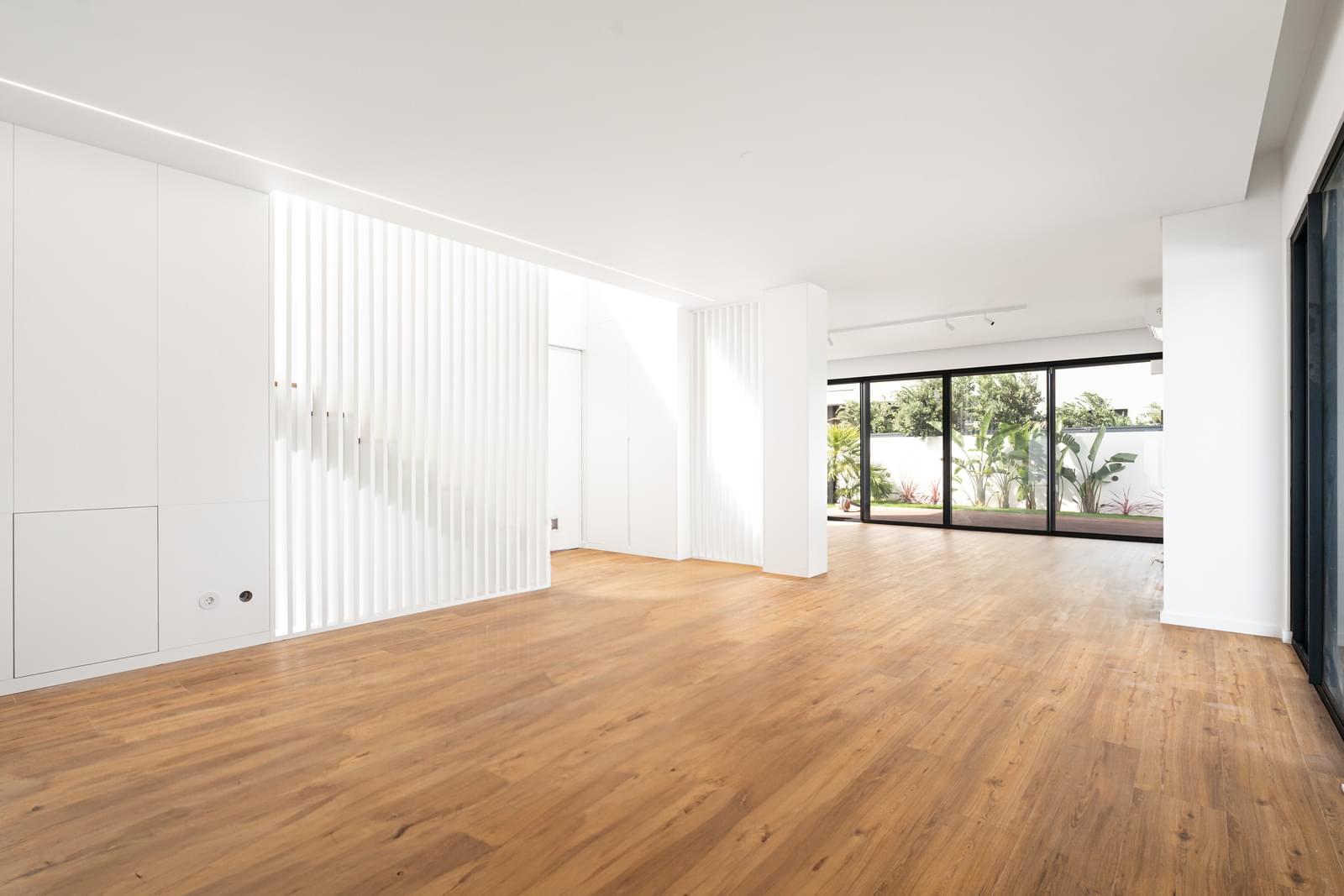 Moradia T4 + 1 com piscina, Quinta das Patinhas, Cascais - Imagem 3