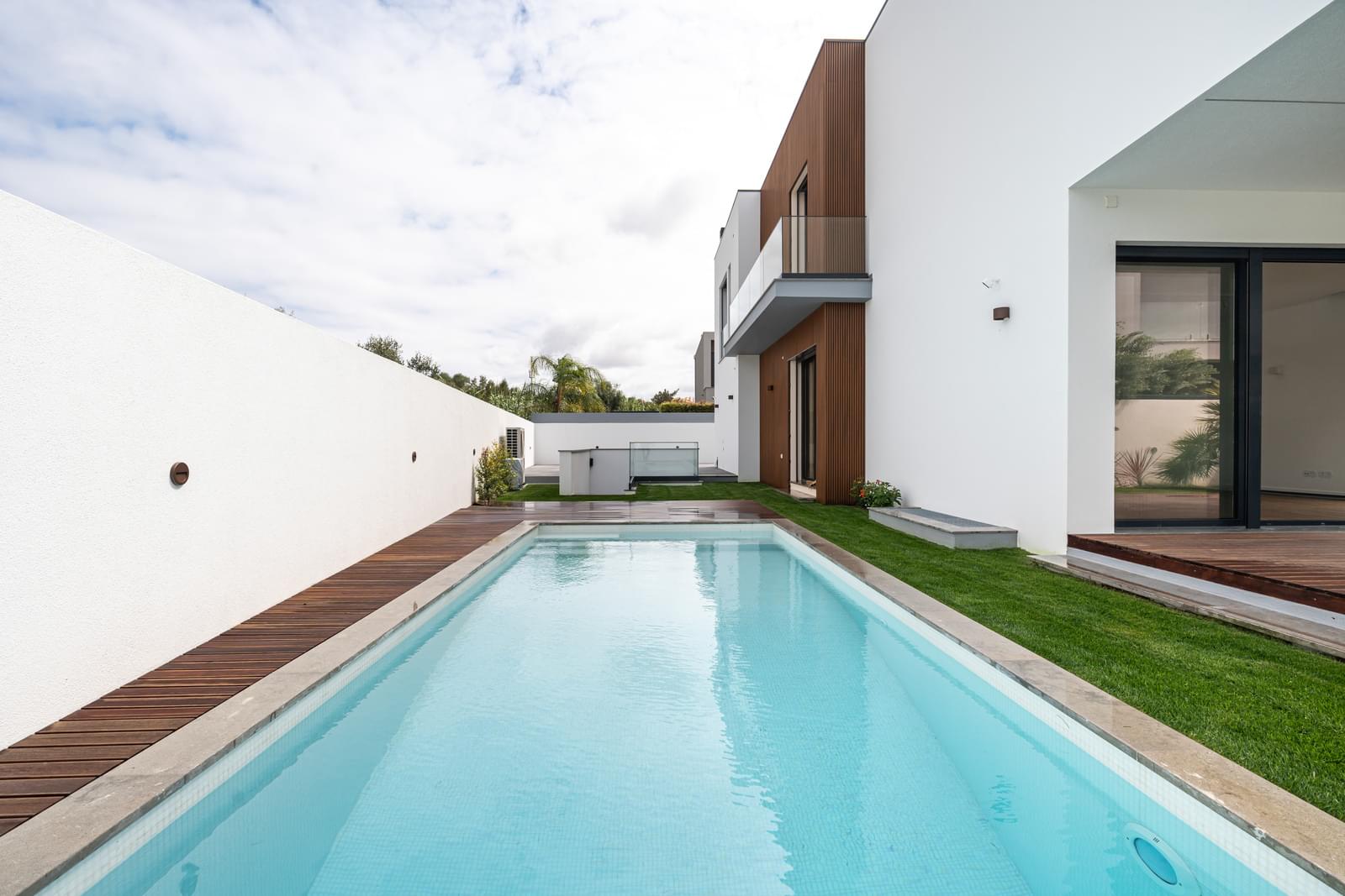 Moradia T4 + 1 com piscina, Quinta das Patinhas, Cascais - Imagem 15