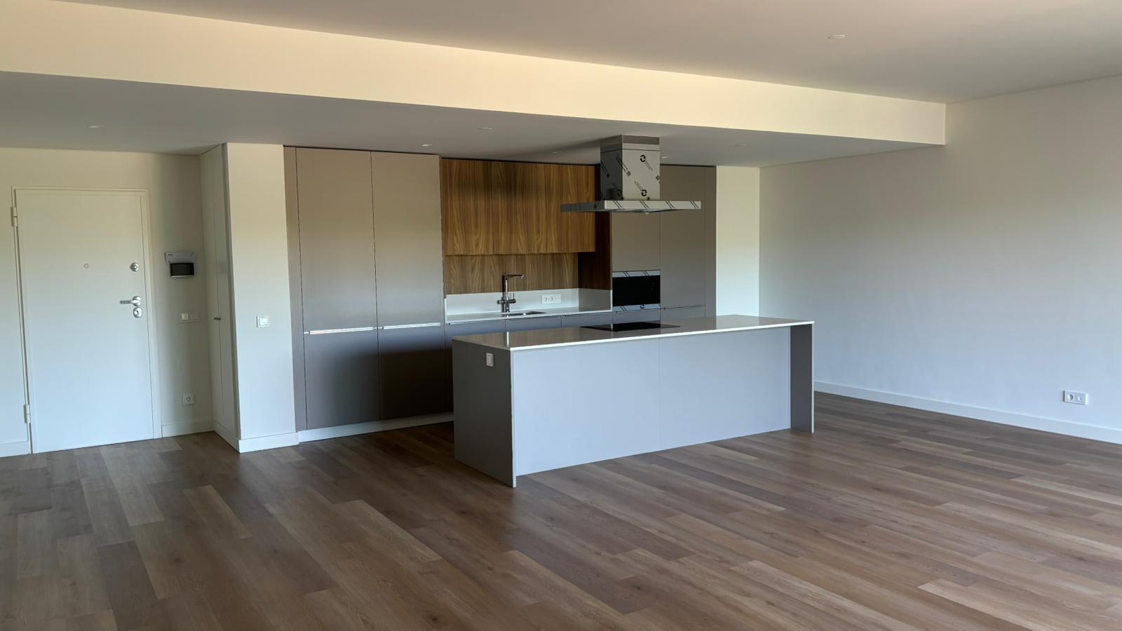 Apartamento T3 com piscina, Miraflores, Oeiras - Imagem 2