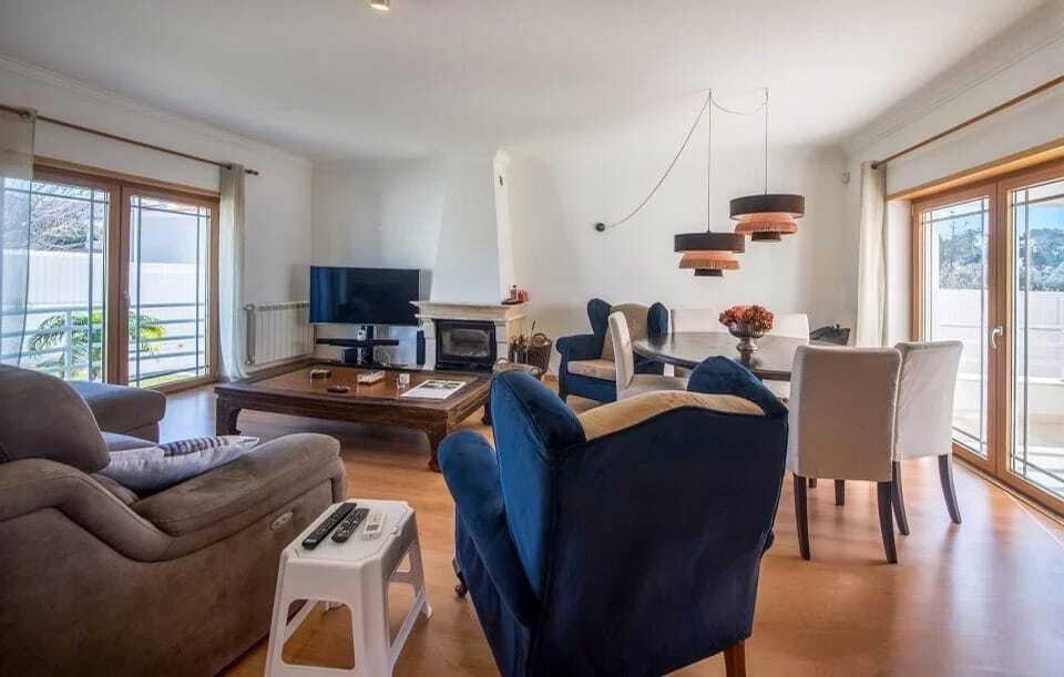 Moradia Isolada T4 com jardim, Abrunheira, Sintra - Imagem 13