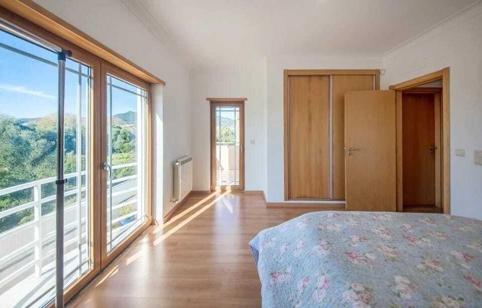 Moradia Isolada T4 com jardim, Abrunheira, Sintra - Imagem 12