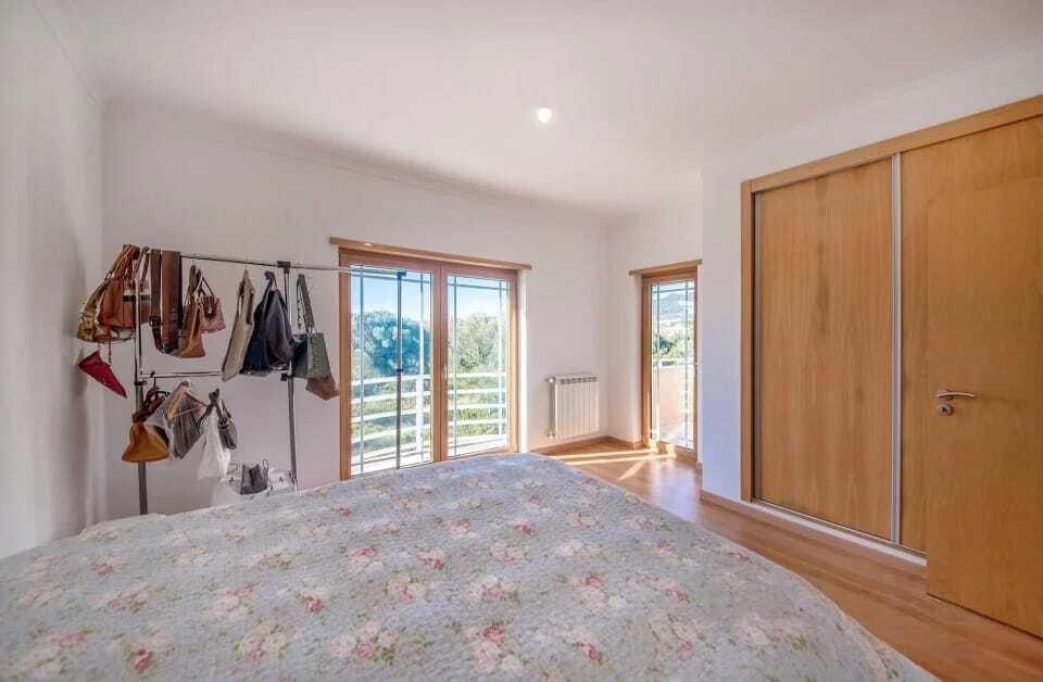 Moradia Isolada T4 com jardim, Abrunheira, Sintra - Imagem 11