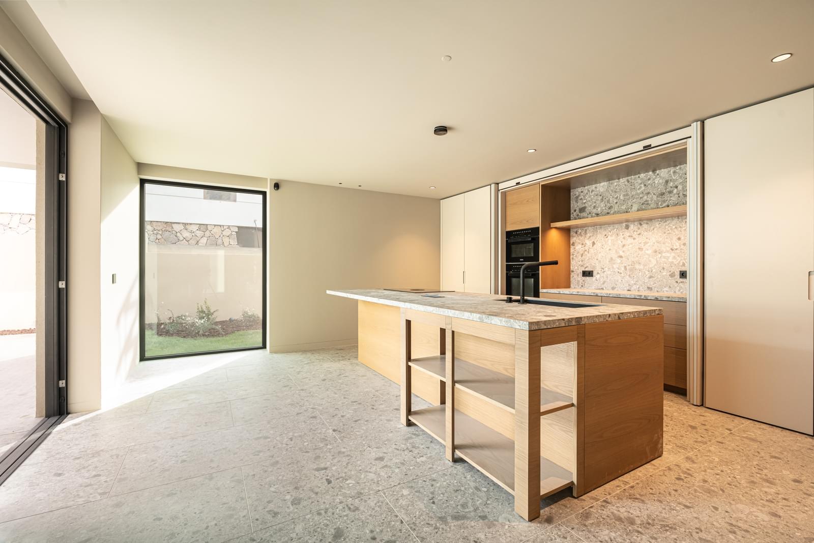 5 Bedroom Villa/Townhouse's Image 14