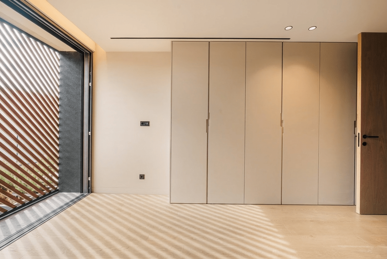5 Bedroom Villa/Townhouse's Image 23