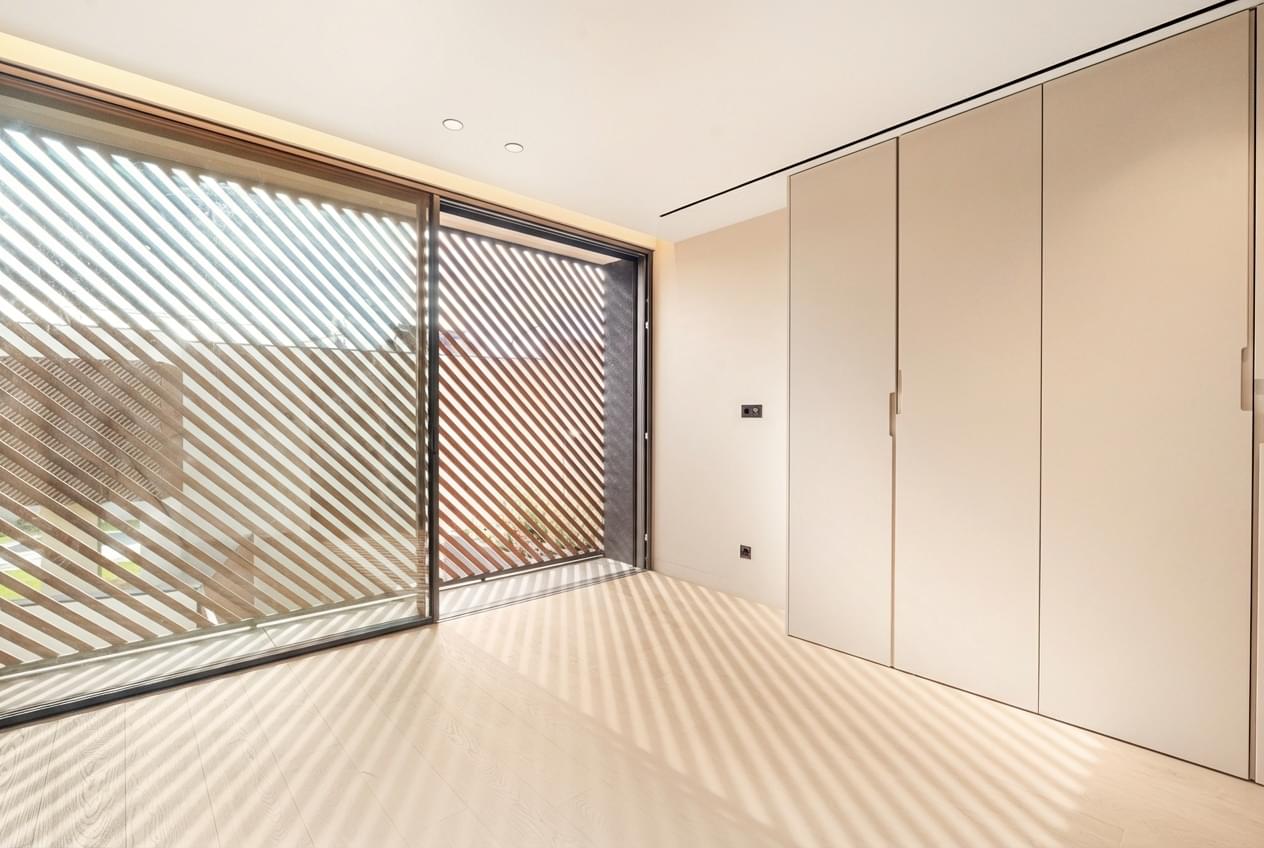 5 Bedroom Villa/Townhouse's Image 24