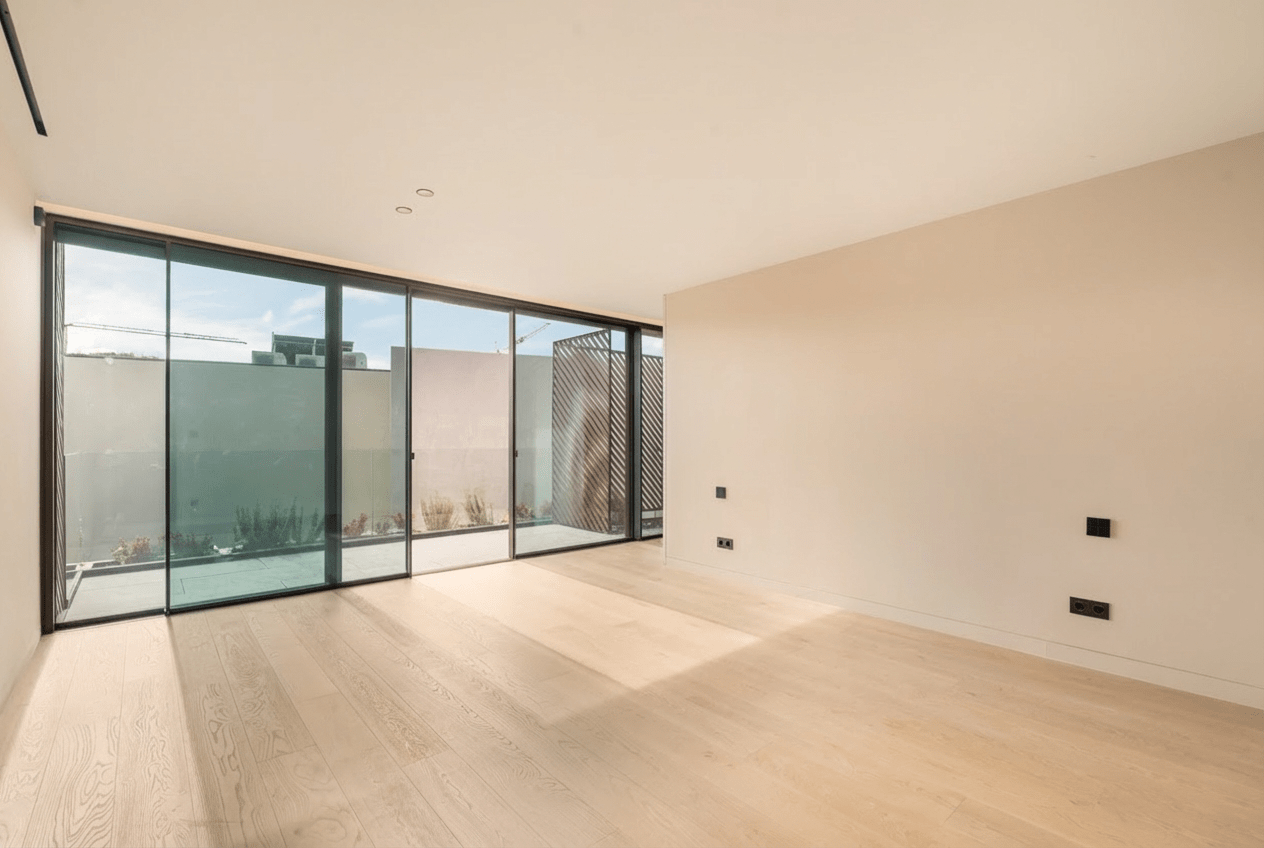 5 Bedroom Villa/Townhouse's Image 25