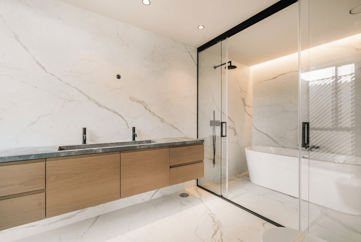 5 Bedroom Villa/Townhouse's Image 32