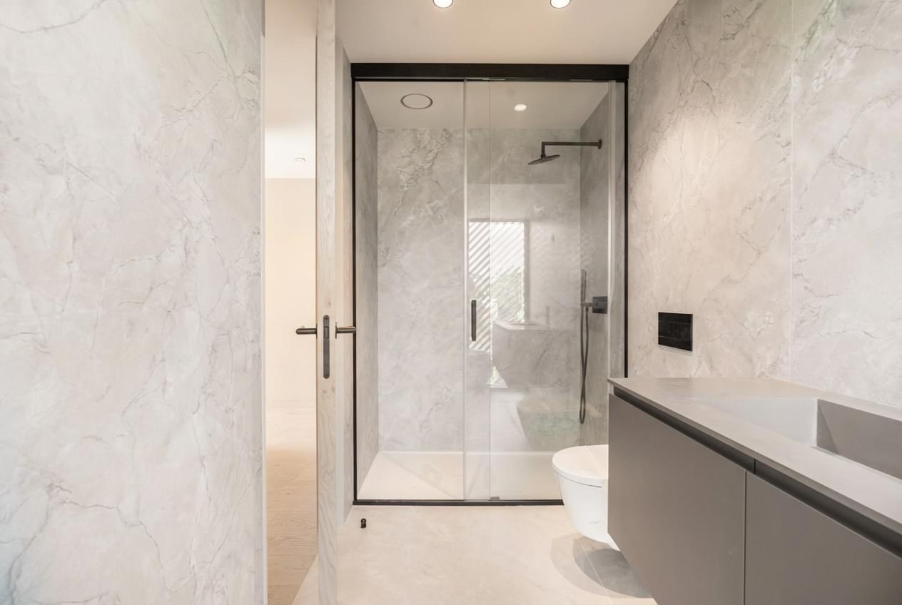 5 Bedroom Villa/Townhouse's Image 42