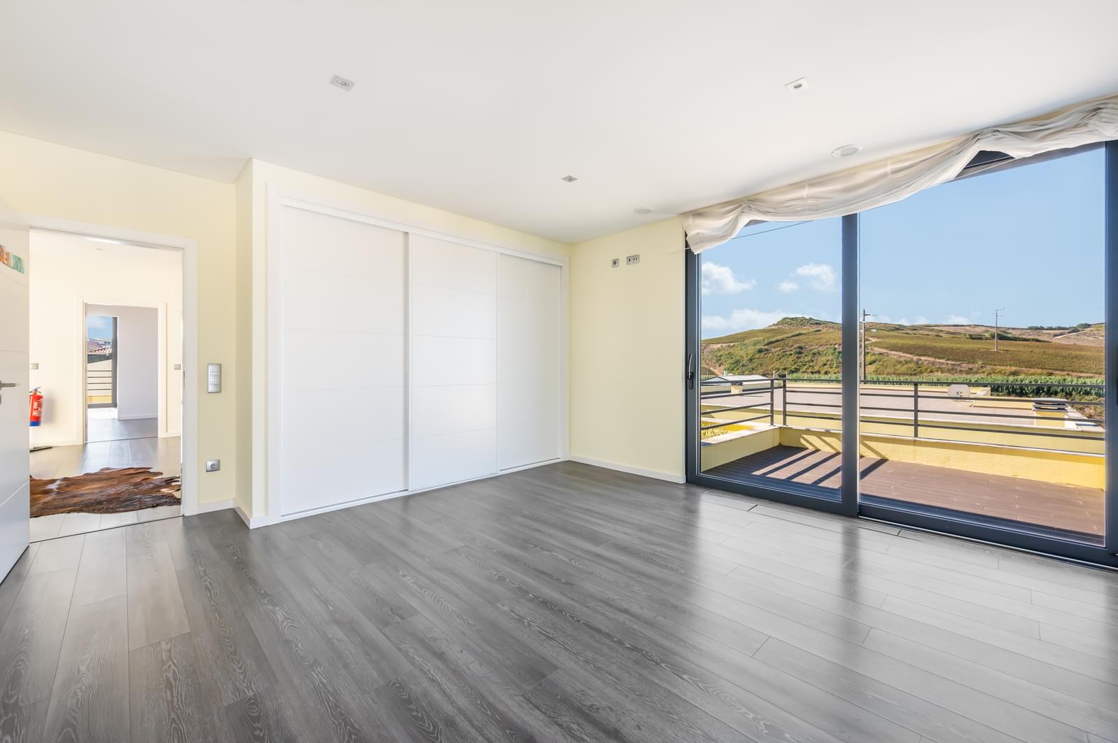 Moradia T4 + 1 com piscina, Paúl, Torres Vedras - Imagem 25