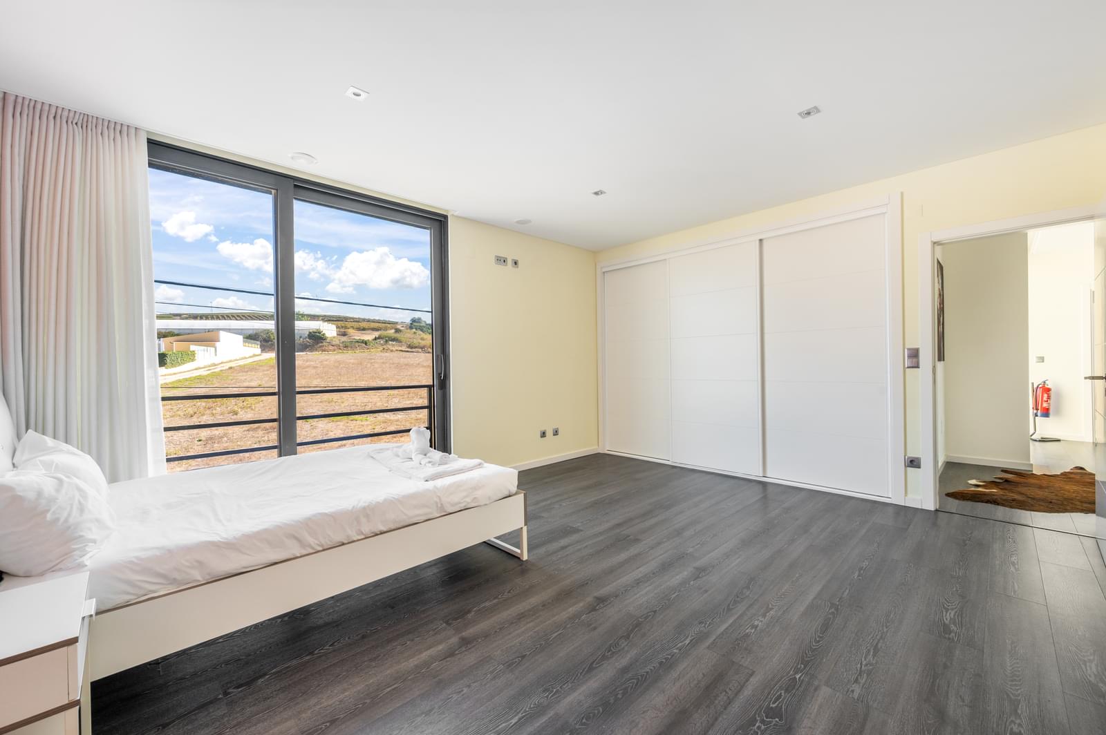 Moradia T4 + 1 com piscina, Paúl, Torres Vedras - Imagem 26