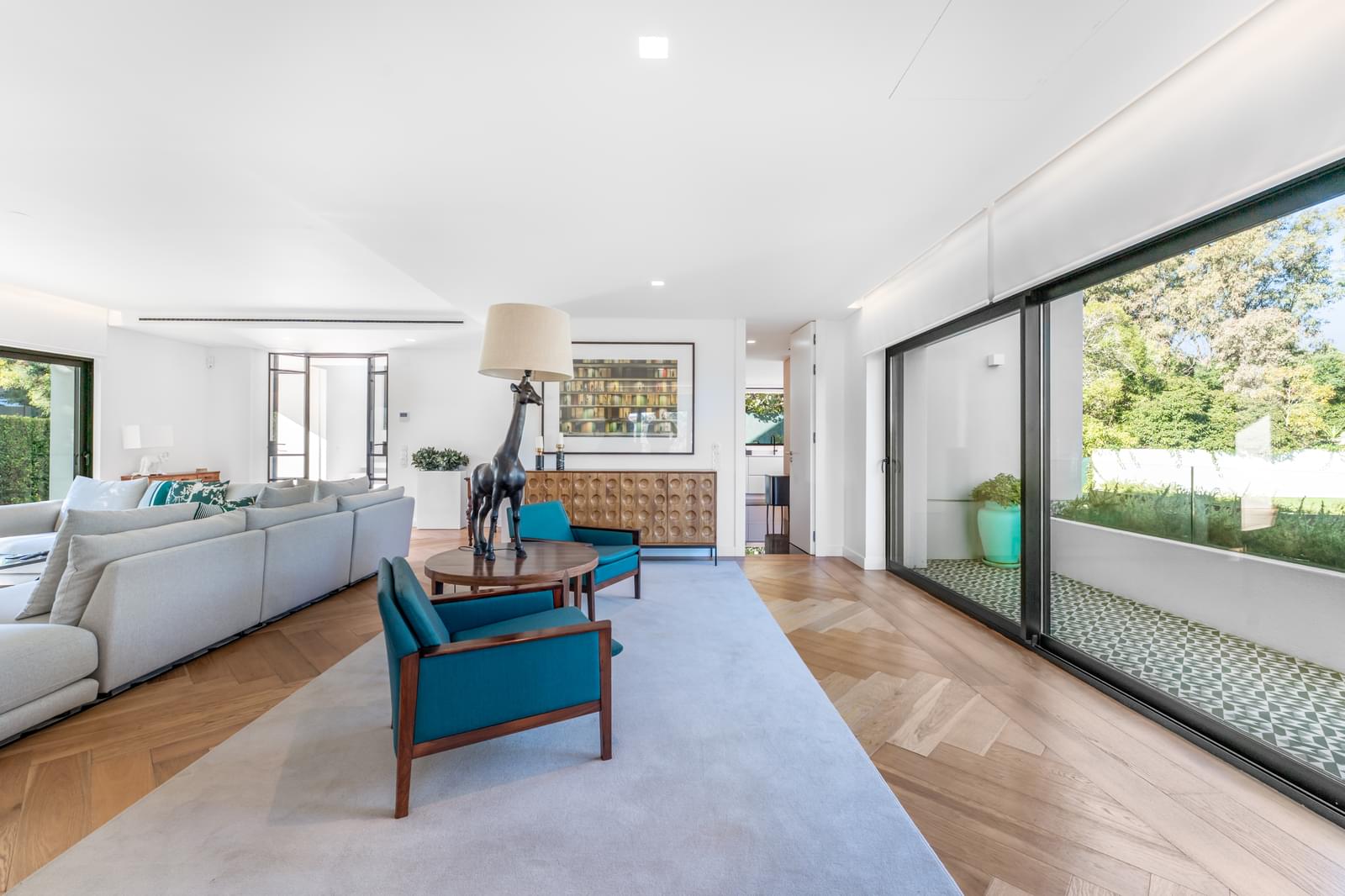 Moradia Isolada T5 com jardim, Estoril, Cascais - Imagem 9