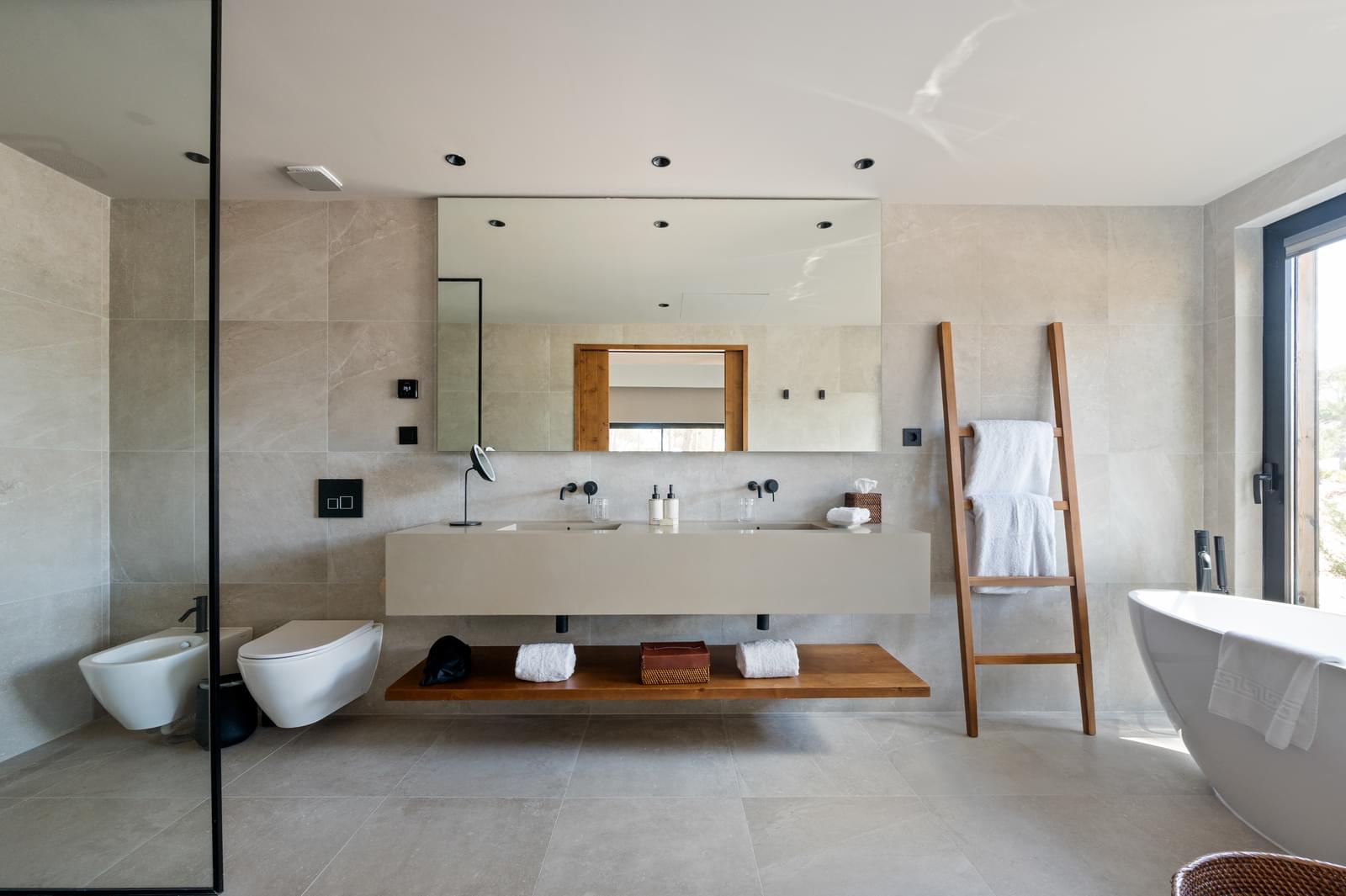 3 Bedroom Villa/Townhouse's Image 43