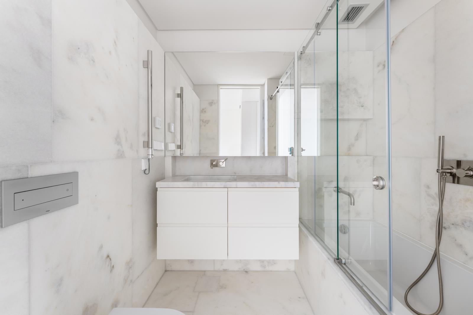 Apartamento T3 com piscina, Lisboa - Imagem 12