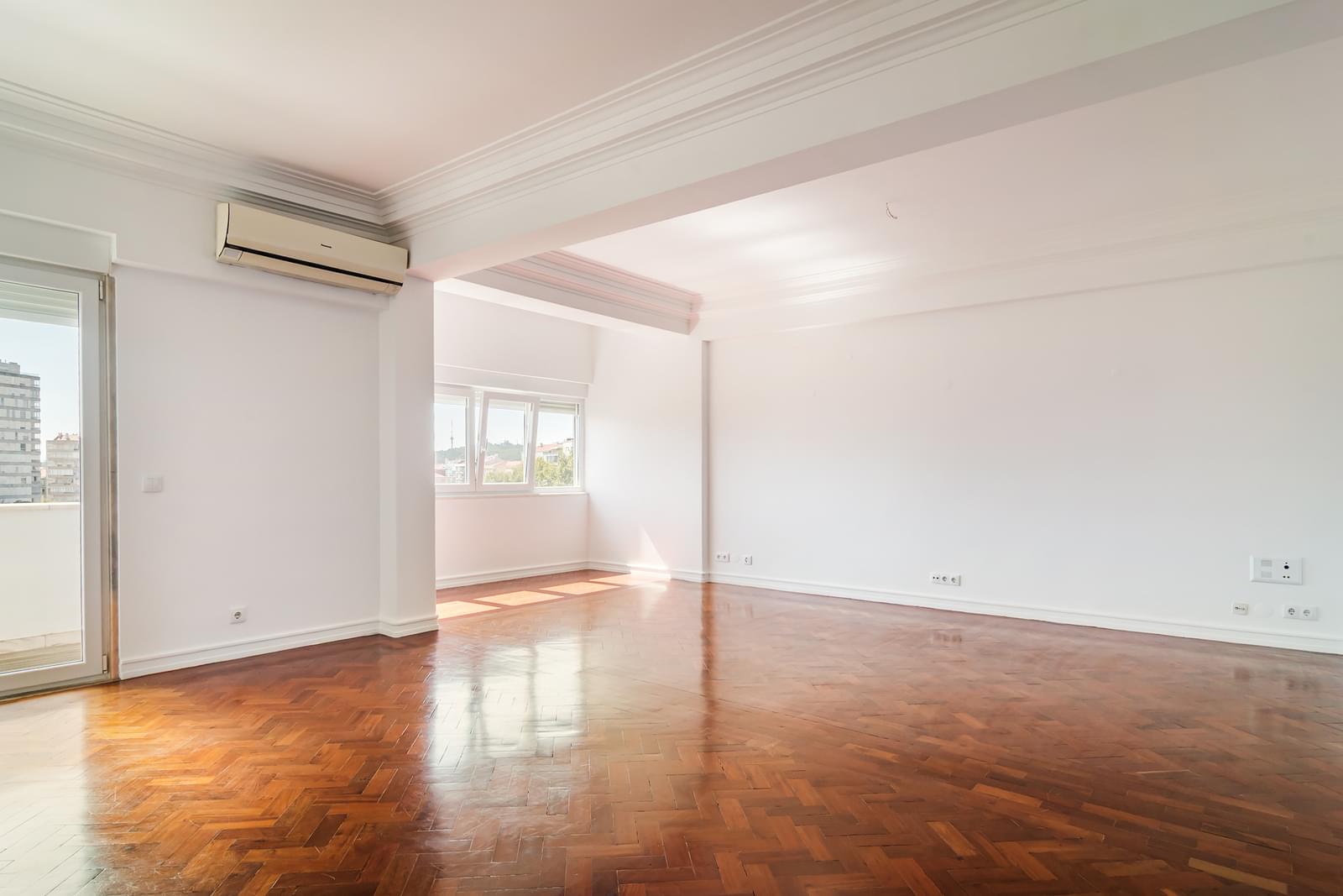 Apartamento T4 com varanda, Amoreiras, Lisboa - Imagem 2