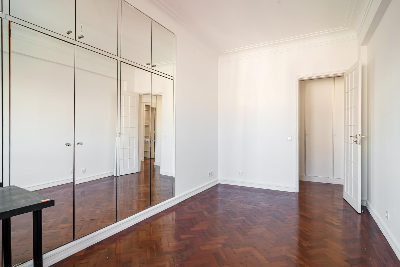Apartamento T4 com varanda, Amoreiras, Lisboa - Imagem 14
