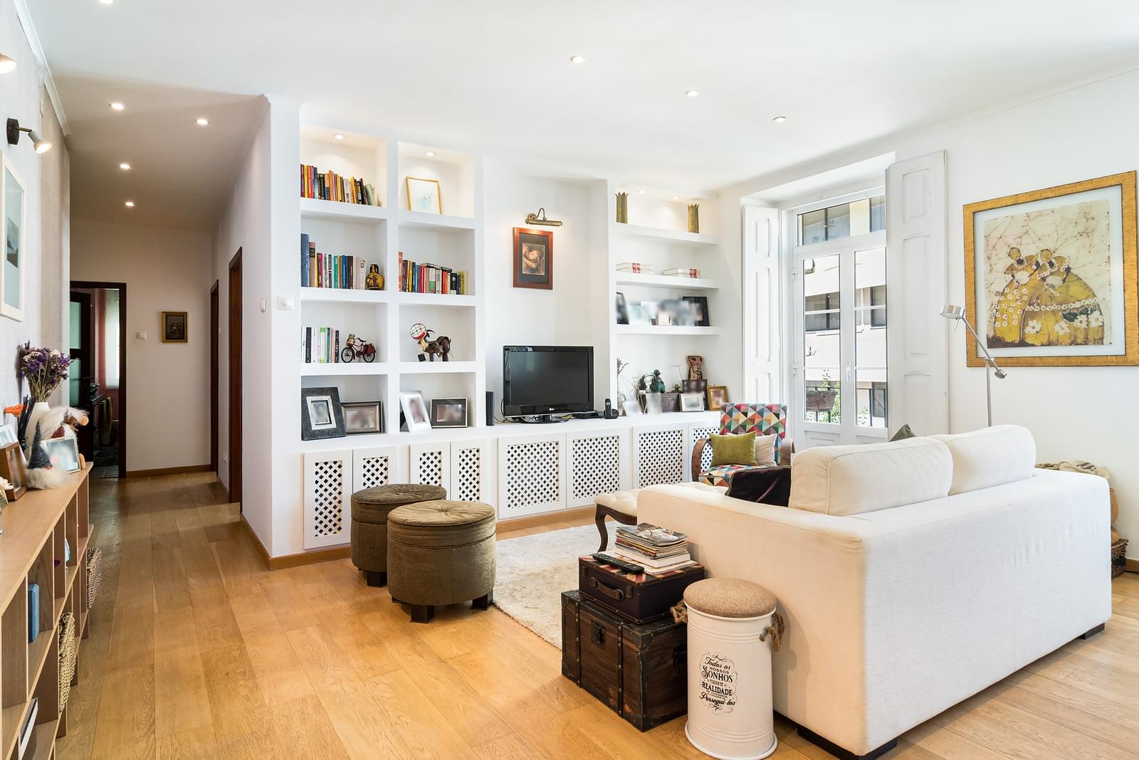 Apartamento T2 com varanda, Avenida da Liberdade, Lisboa - Imagem 2