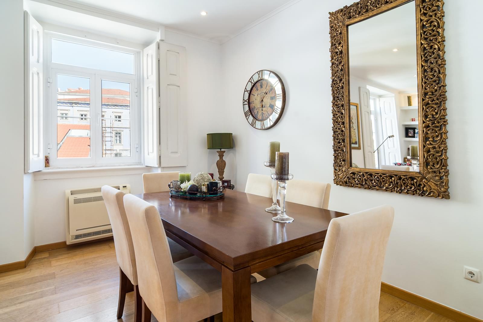 Apartamento T2 com varanda, Avenida da Liberdade, Lisboa - Imagem 5