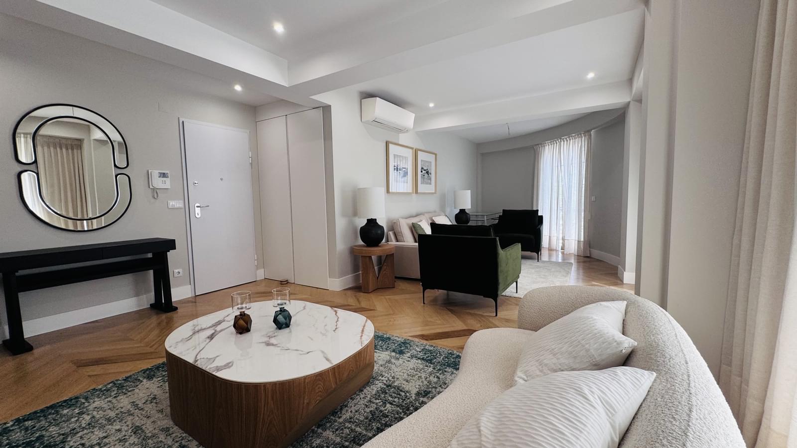 Apartamento T3 com vista, Avenidas Novas, Lisboa - Imagem 2