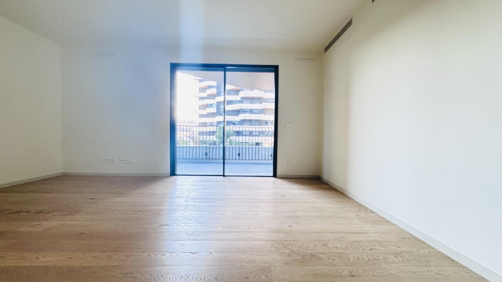 Apartamento T2 com piscina, Parque das Nações, Lisboa - Imagem 20