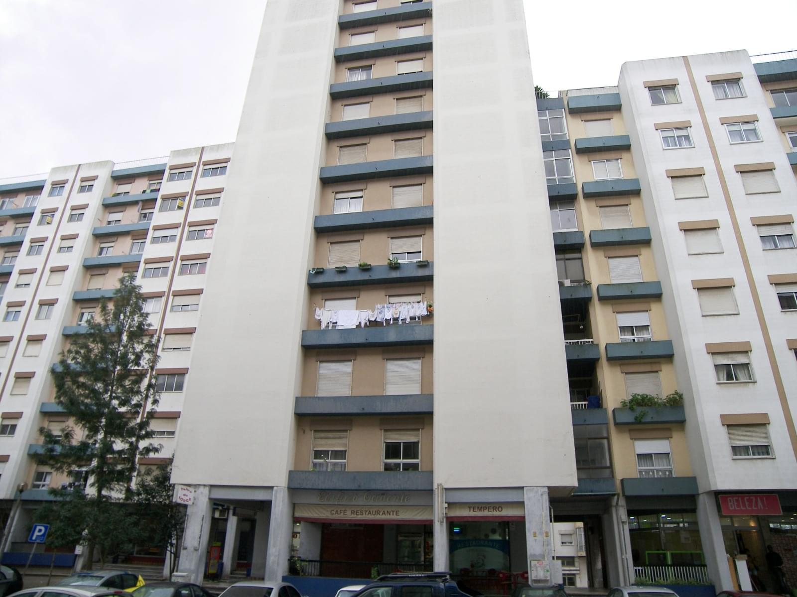 Apartamento T3 com vista, Sintra - Imagem 1