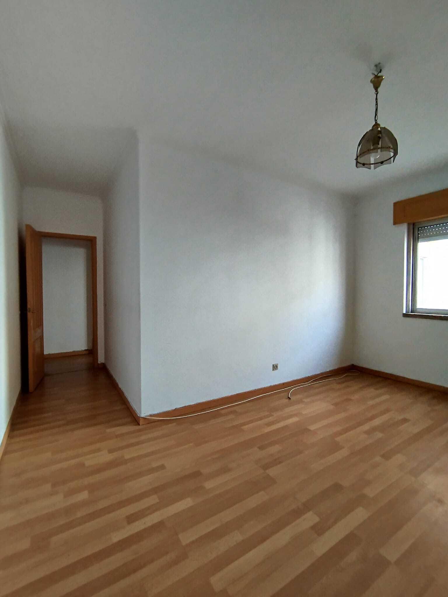 Apartamento T3 com vista, Sintra - Imagem 4