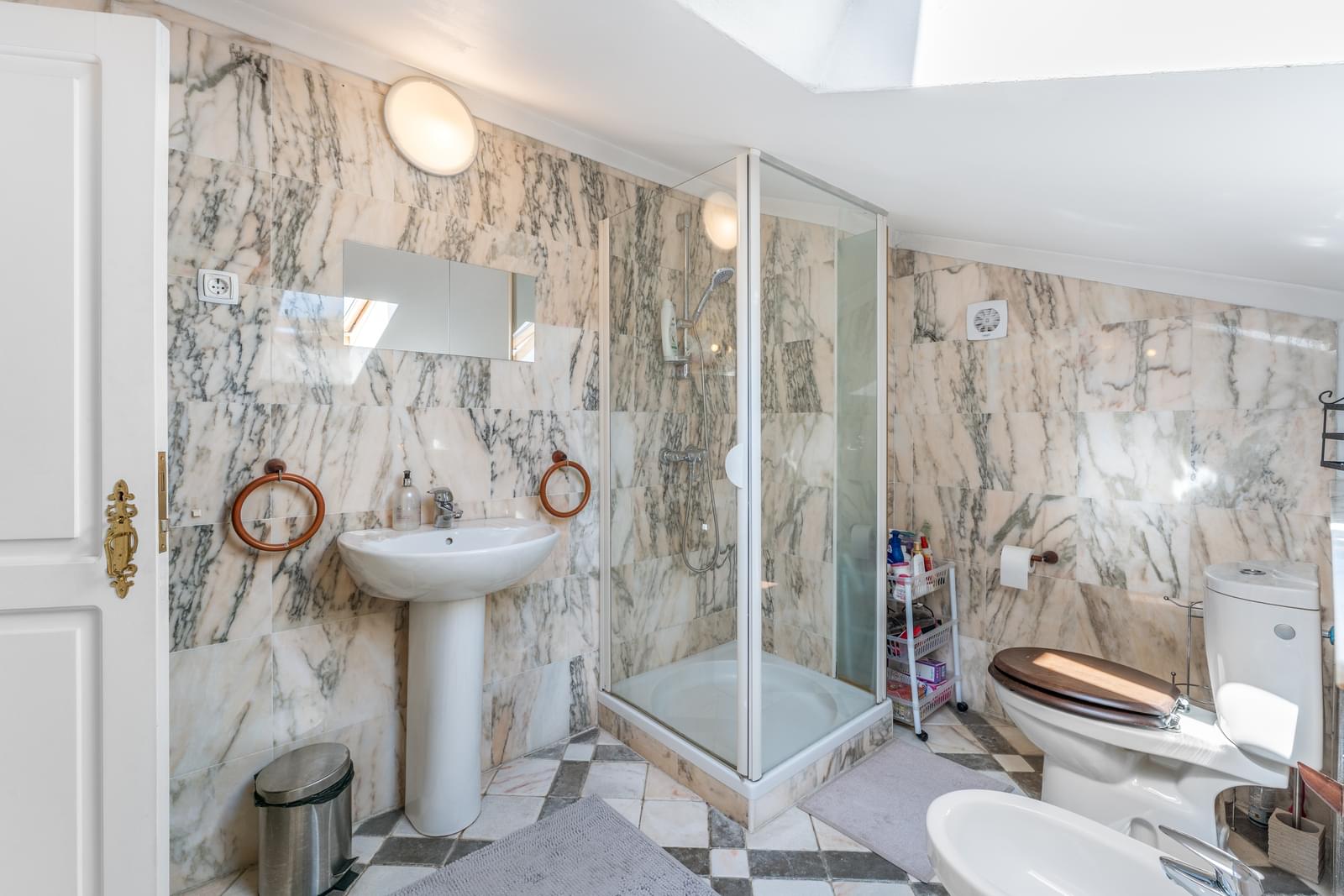 Moradia Geminada T5 com piscina, Parede, Cascais - Imagem 36