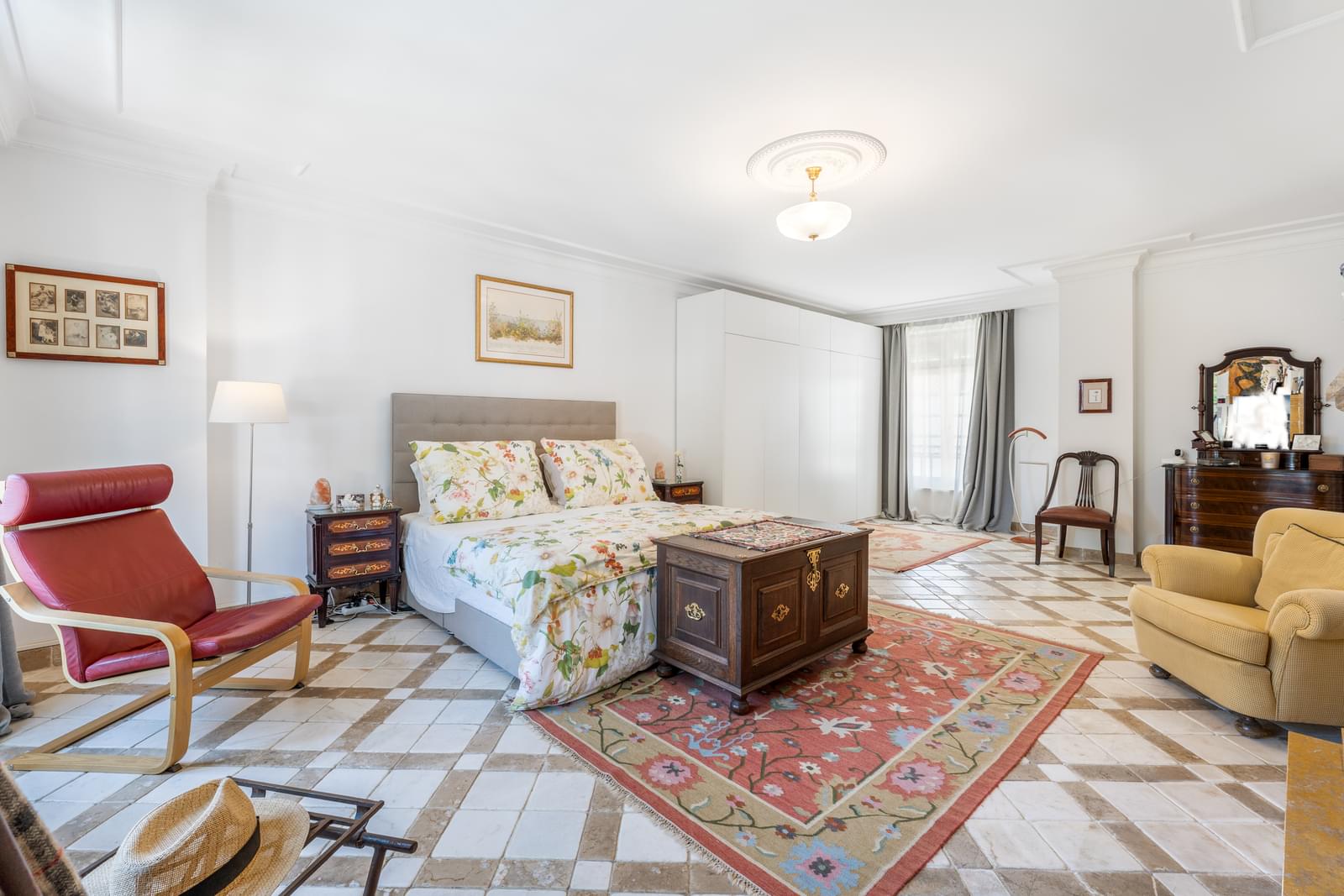 Moradia Geminada T5 com piscina, Parede, Cascais - Imagem 27
