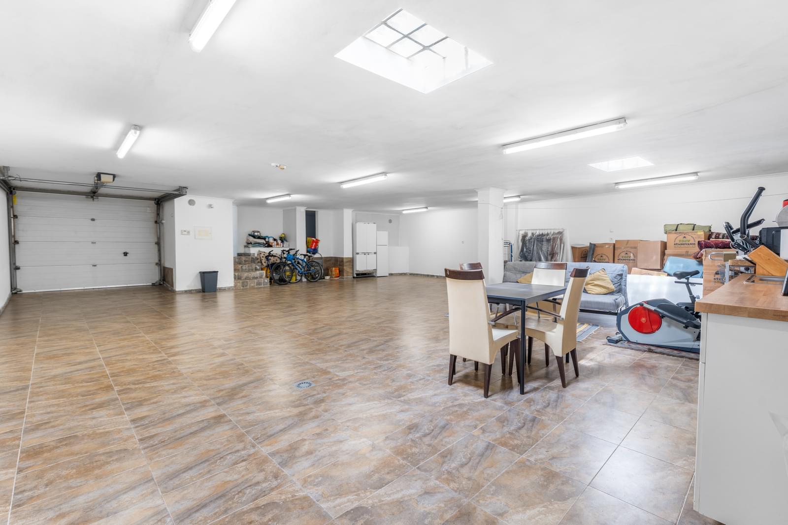 Moradia Geminada T5 com piscina, Parede, Cascais - Imagem 38