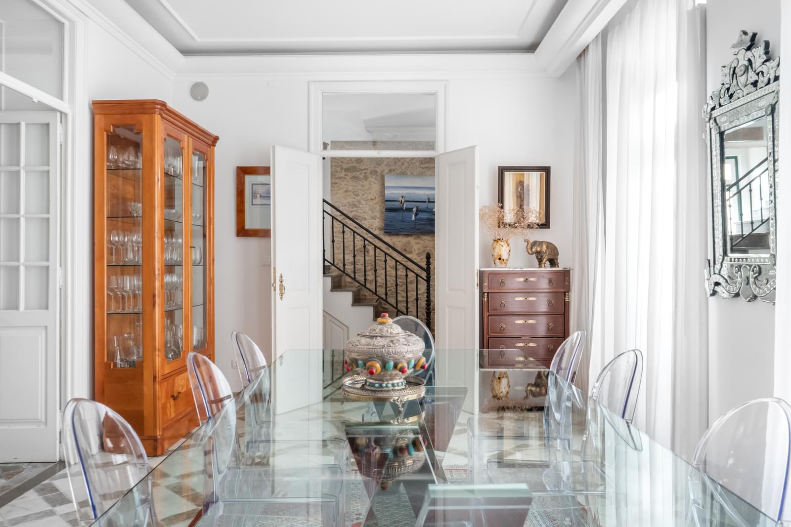 5 Bedroom Villa/Townhouse's Image 8