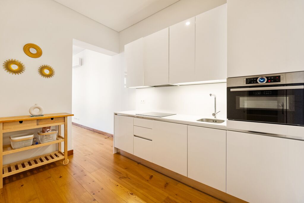 1 Bedroom Apartment new, Cais do Sodré, Lisboa